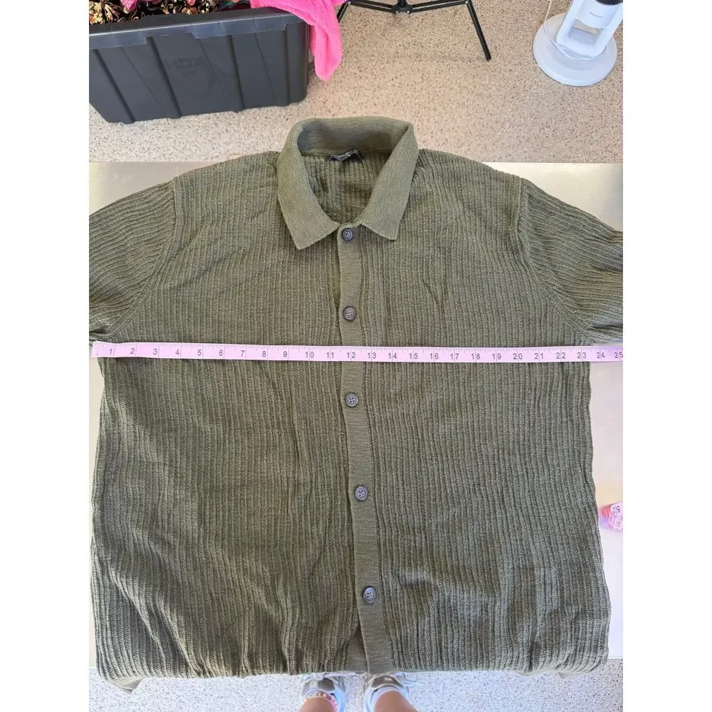 Banana Republic Men's Olive Green Ribbed Short Sleeve Button Up Sweater Shirt XL